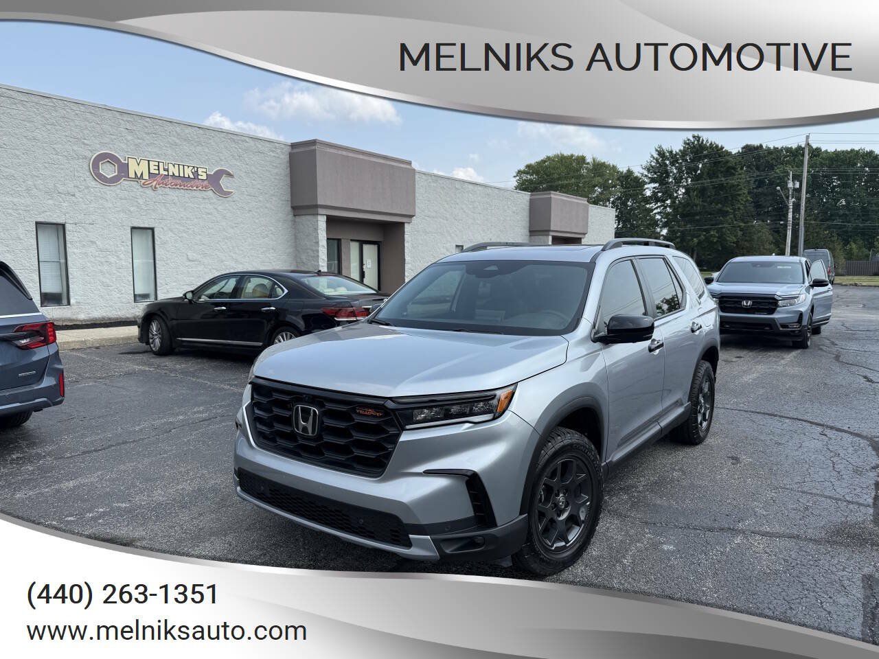 Used 2025 Honda Pilot TrailSport image 1