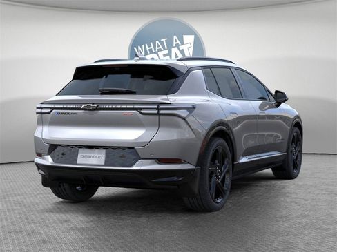 New 2025 Chevrolet Equinox EV RS image 4