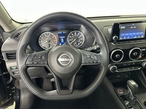 Used 2024 Nissan Sentra S image 14