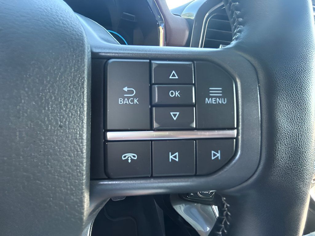 Used 2023 Ford F150 Lariat w/ Equipment Group 502A High AWD/4WD image 16