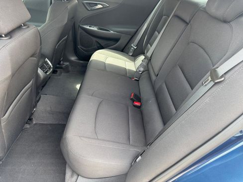 Used 2020 Chevrolet Malibu LT FWD image 6