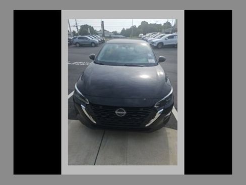 Used 2024 Nissan Sentra SV FWD image 1