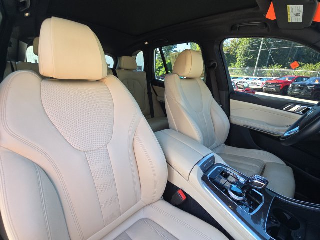 Used 2022 BMW X5 sDrive40i w/ Executive Package RWD image 28