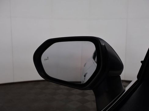 Used 2021 Toyota Camry XSE FWD image 37