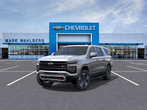 New 2026 Chevrolet Suburban Z71 w/ Comfort Package image 32