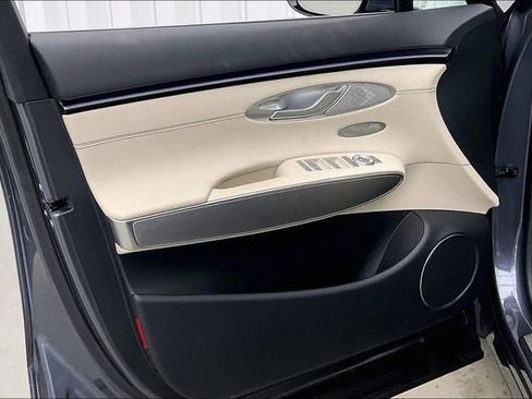 New 2026 Genesis GV70 2.5T Select AWD/4WD image 31