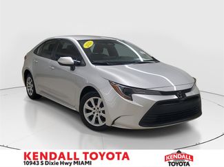 Used 2023 Toyota Corolla LE image 1