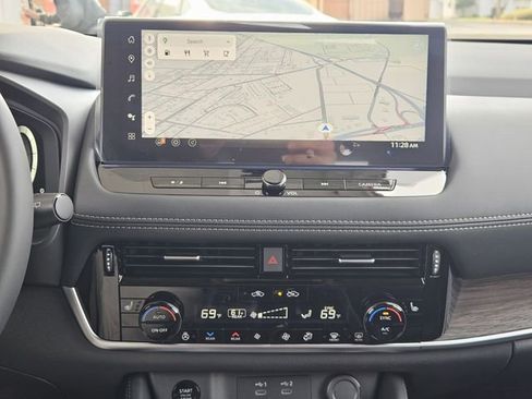 New 2026 Nissan Rogue Platinum w/ Platinum Premium Package image 21