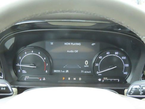 Used 2020 Lincoln Corsair FWD w/ Equipment Group 101A image 27