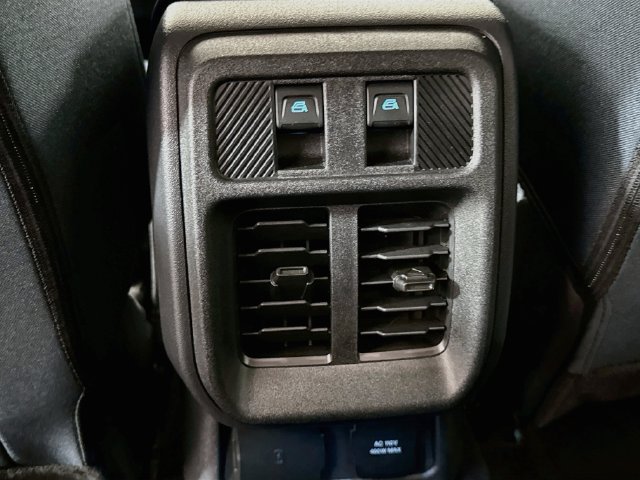 Used 2026 Ford Bronco Heritage Edition AWD/4WD image 25