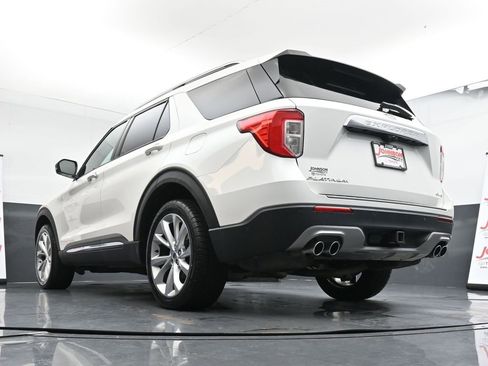 Used 2022 Ford Explorer Platinum w/ Equipment Group 601A image 35