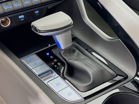 New 2025 Hyundai Elantra SEL FWD image 26
