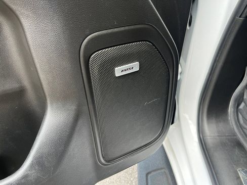 Used 2022 GMC Sierra 1500 AT4 w/ AT4 Premium Package AWD/4WD image 13