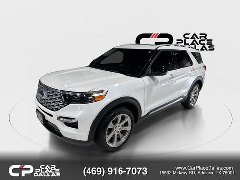 Used 2020 Ford Explorer Platinum w/ Premium Technology Package AWD/4WD image 2