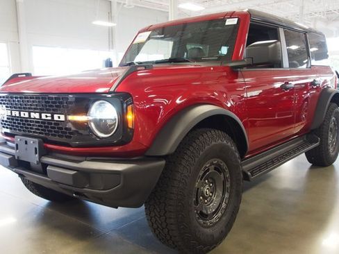 Certified 2025 Ford Bronco Big Bend AWD/4WD image 3