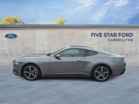 Certified 2024 Ford Mustang Coupe RWD image 5