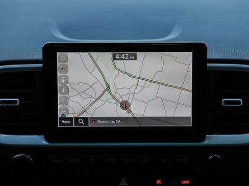 Certified 2023 Hyundai Venue Limited image 14