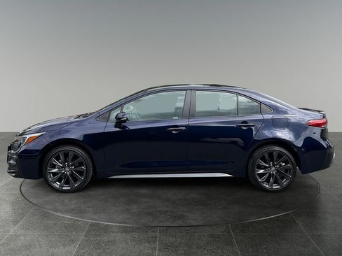 Used 2024 Toyota Corolla XSE FWD image 5