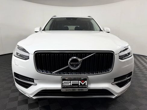 Used 2017 Volvo XC90 T6 Momentum w/ Vision Package AWD/4WD image 4
