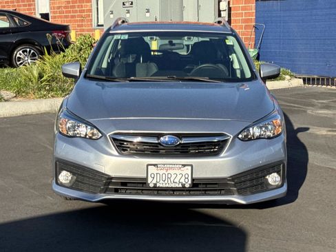 Used 2023 Subaru Impreza Premium image 2