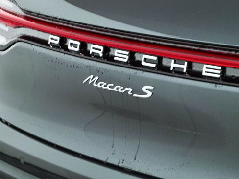 New 2026 Porsche Macan S AWD/4WD image 36