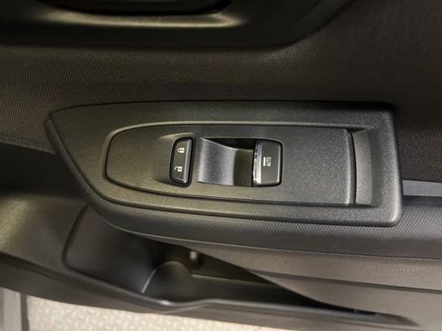Used 2025 Subaru Forester Premium AWD/4WD image 59
