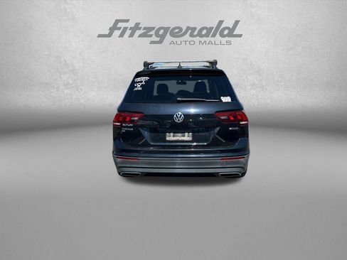 Used 2019 Volkswagen Tiguan SE w/ Panoramic Sunroof Package AWD/4WD image 7