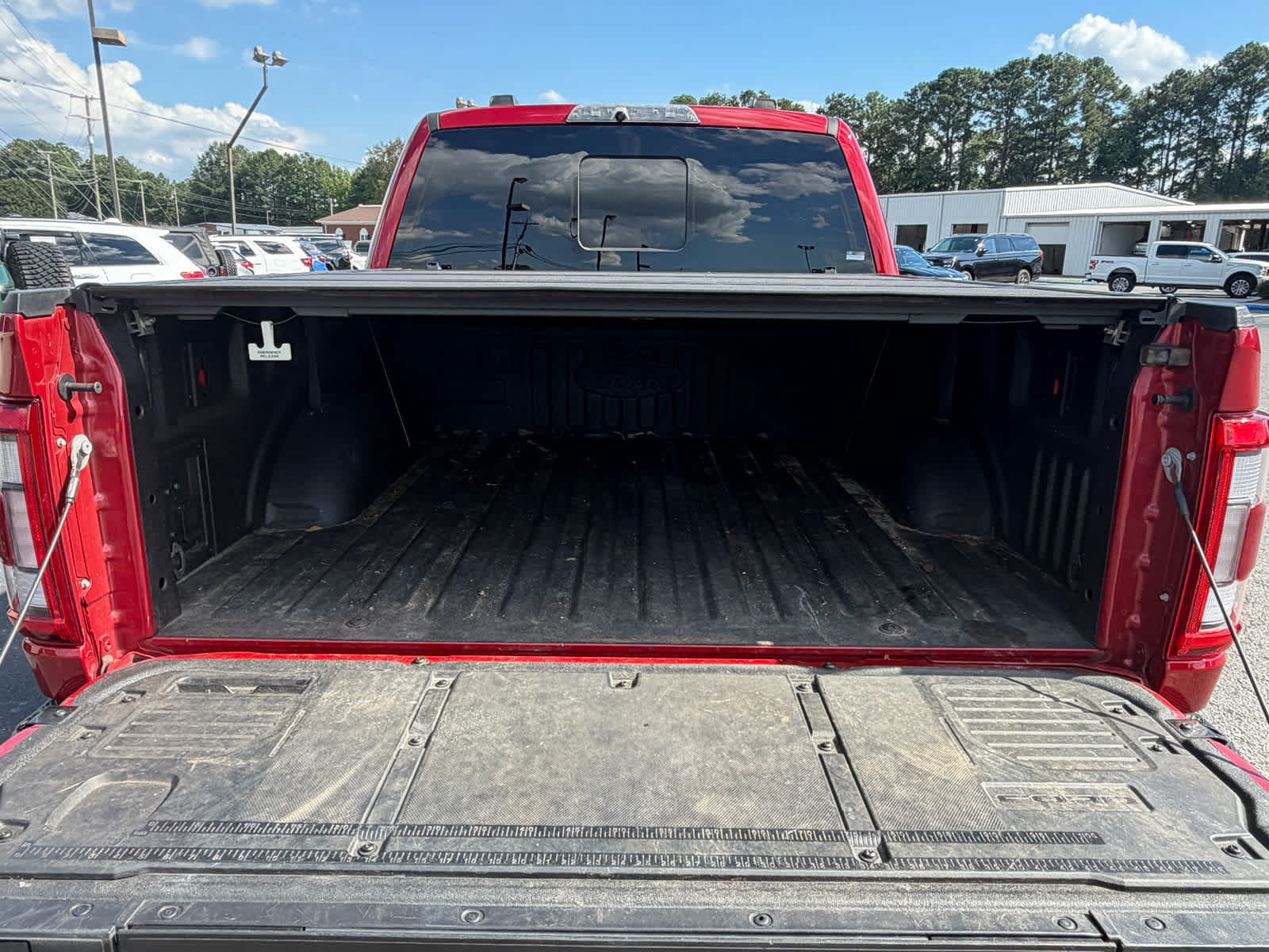 Used 2023 Ford F150 Raptor AWD/4WD image 10
