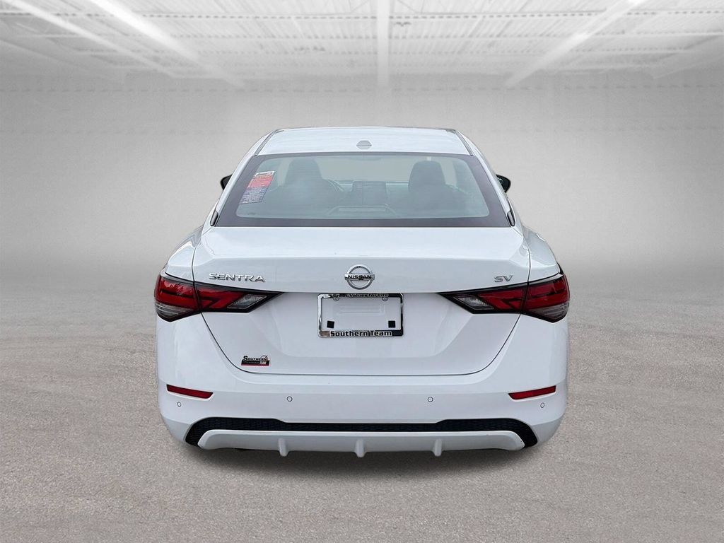 Used 2023 Nissan Sentra SV FWD image 5