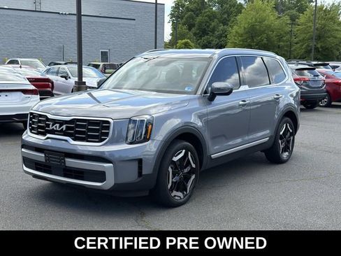 Used 2023 Kia Telluride S FWD image 5