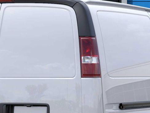 New 2026 Chevrolet Express 2500 w/ Driver Convenience Package RWD image 11