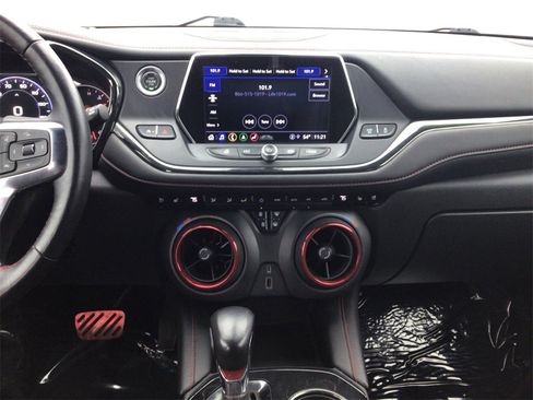 Used 2022 Chevrolet Blazer RS w/ Enhanced Convenience Package image 14
