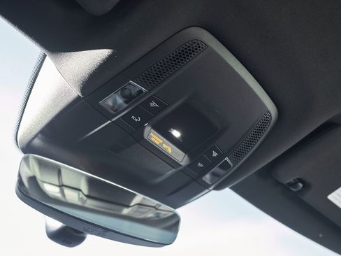 Used 2023 Porsche Taycan 4S w/ Premium Package image 73