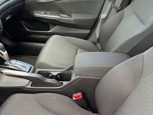 Used 2015 Honda Civic LX image 11