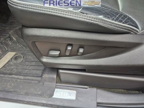 Used 2018 Chevrolet Silverado 1500 High Country w/ High Desert Package image 14