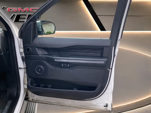 Used 2019 Ford Expedition Platinum AWD/4WD image 37