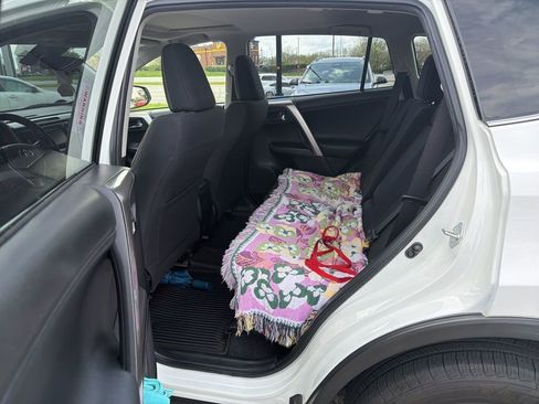 Used 2017 Toyota RAV4 XLE w/ Plus Special Value Package image 7