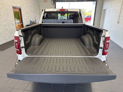 Used 2023 RAM 1500 Laramie AWD/4WD image 10