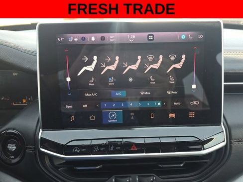 Used 2022 Jeep Compass Limited w/ (RED) Package AWD/4WD image 8
