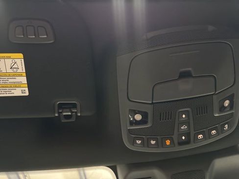 Used 2023 Lincoln Navigator Reserve AWD/4WD image 17