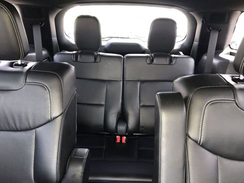 Used 2022 Ford Explorer ST w/ Equipment Group 401A AWD/4WD image 24