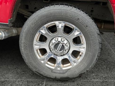 Certified 2022 Ford F250 Lariat w/ Lariat Ultimate Package AWD/4WD image 9