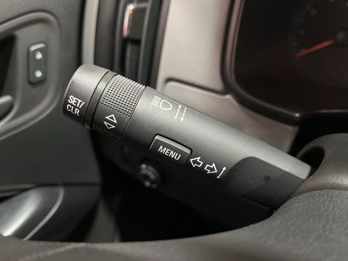 Used 2022 Chevrolet Colorado W/T image 21