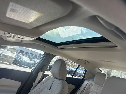 New 2026 Nissan Sentra SL w/ Floor Mat Package FWD image 21