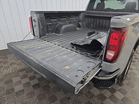 Used 2024 GMC Sierra 1500 Pro w/ Pro Value Package image 11