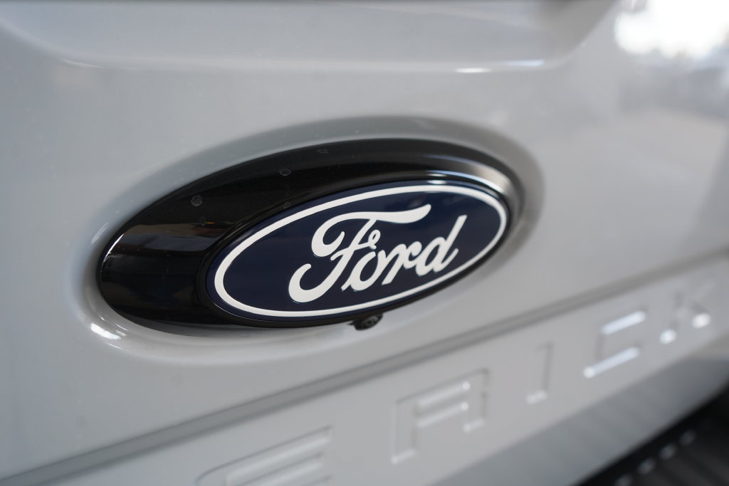 New 2026 Ford Maverick XL w/ Equipment Group 101A AWD/4WD image 6
