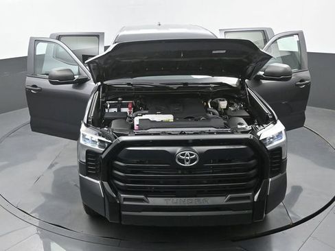 Used 2025 Toyota Tundra SR w/ SR Tow Package AWD/4WD image 34
