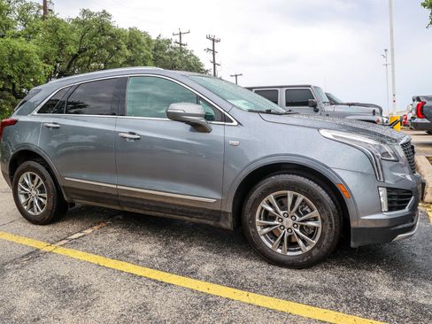 Used 2022 Cadillac XT5 Premium Luxury FWD image 6