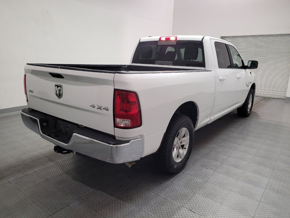 Used 2020 RAM 1500 Classic SLT AWD/4WD image 9