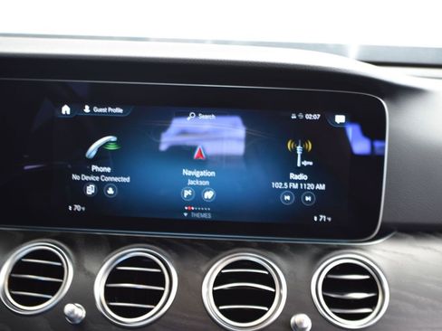 Used 2022 Mercedes-Benz E 350 Sedan image 26